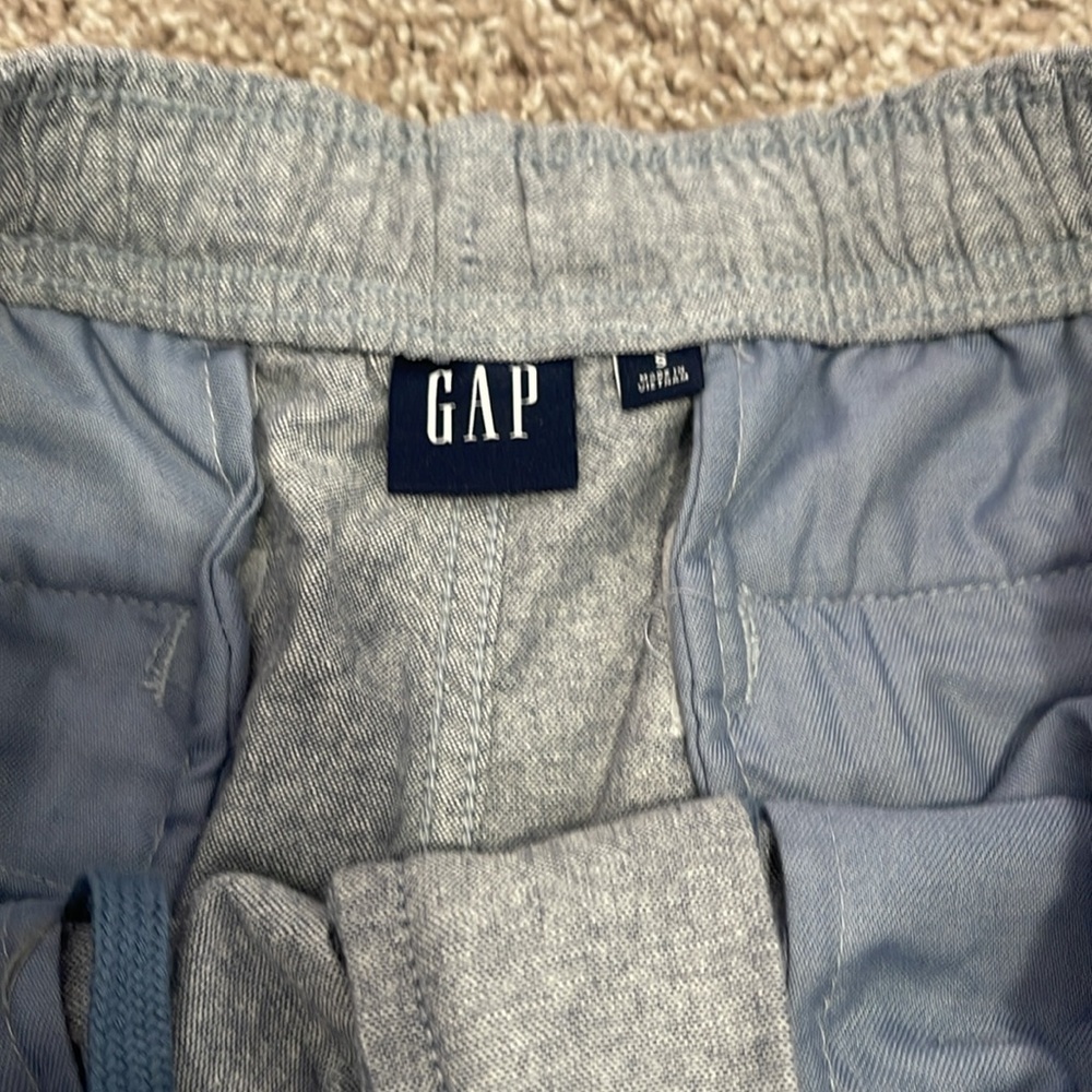 NWT GAP men’s shorts - Picture 3 of 7